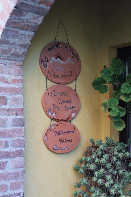 Tra... Monti E Vigne Bed and Breakfast La Morra Exteriör bild